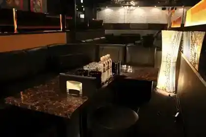 ミナミのキャバクラIris(イリス)